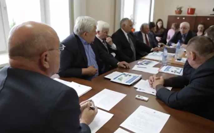 Депутаты Законодательного Собрания края обсудили инвестиции в ЦПК «Полярная» в Амазаре - репортаж ТК 
